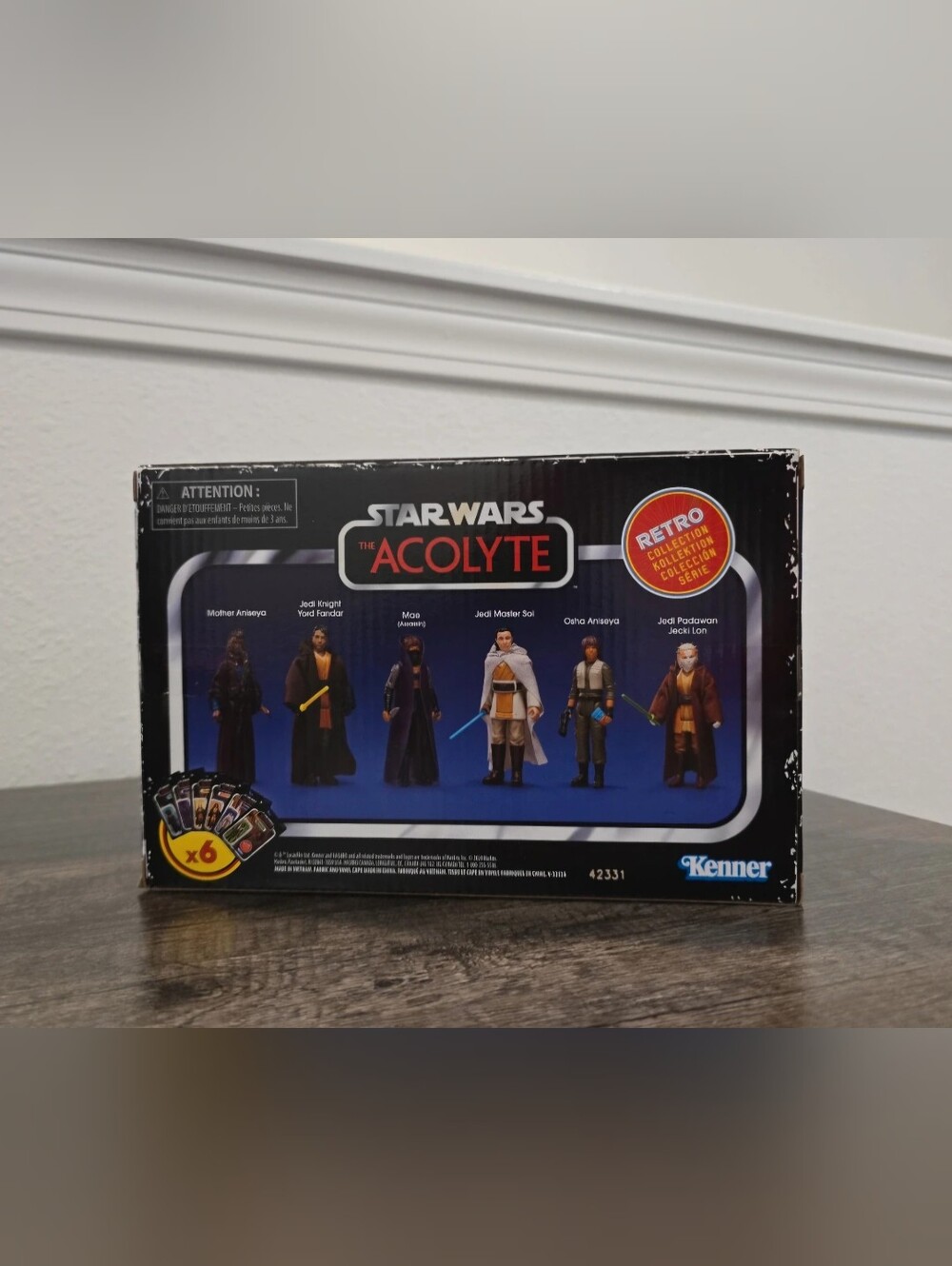 Hasbro Star Wars The Acolyte Retro Collection Pack - Black & Blue